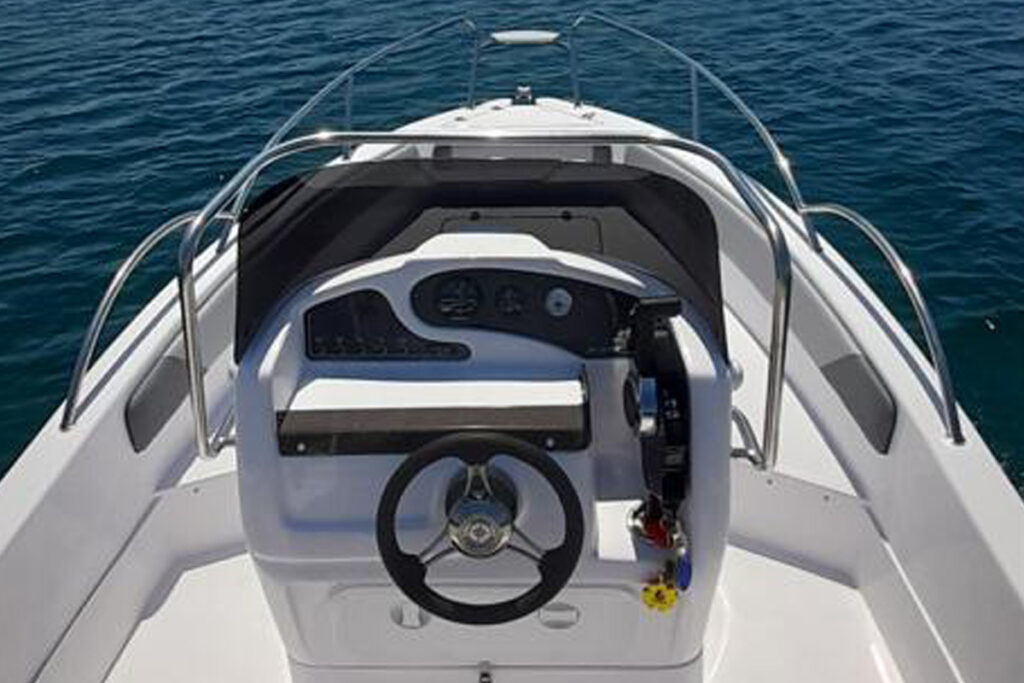noleggio-di-gommone-con-patentino-favignana