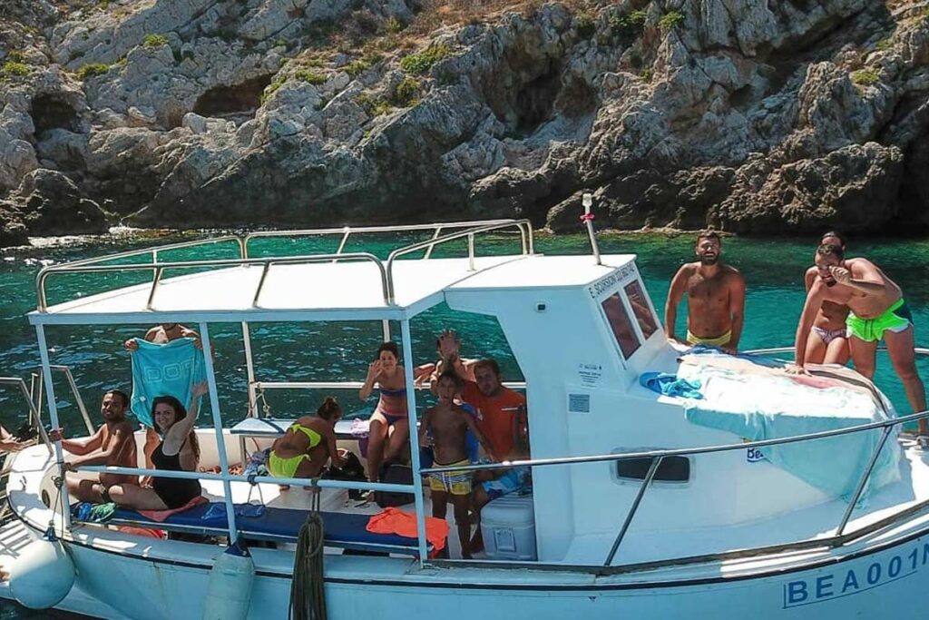 tour-in-barca-isola-favignana